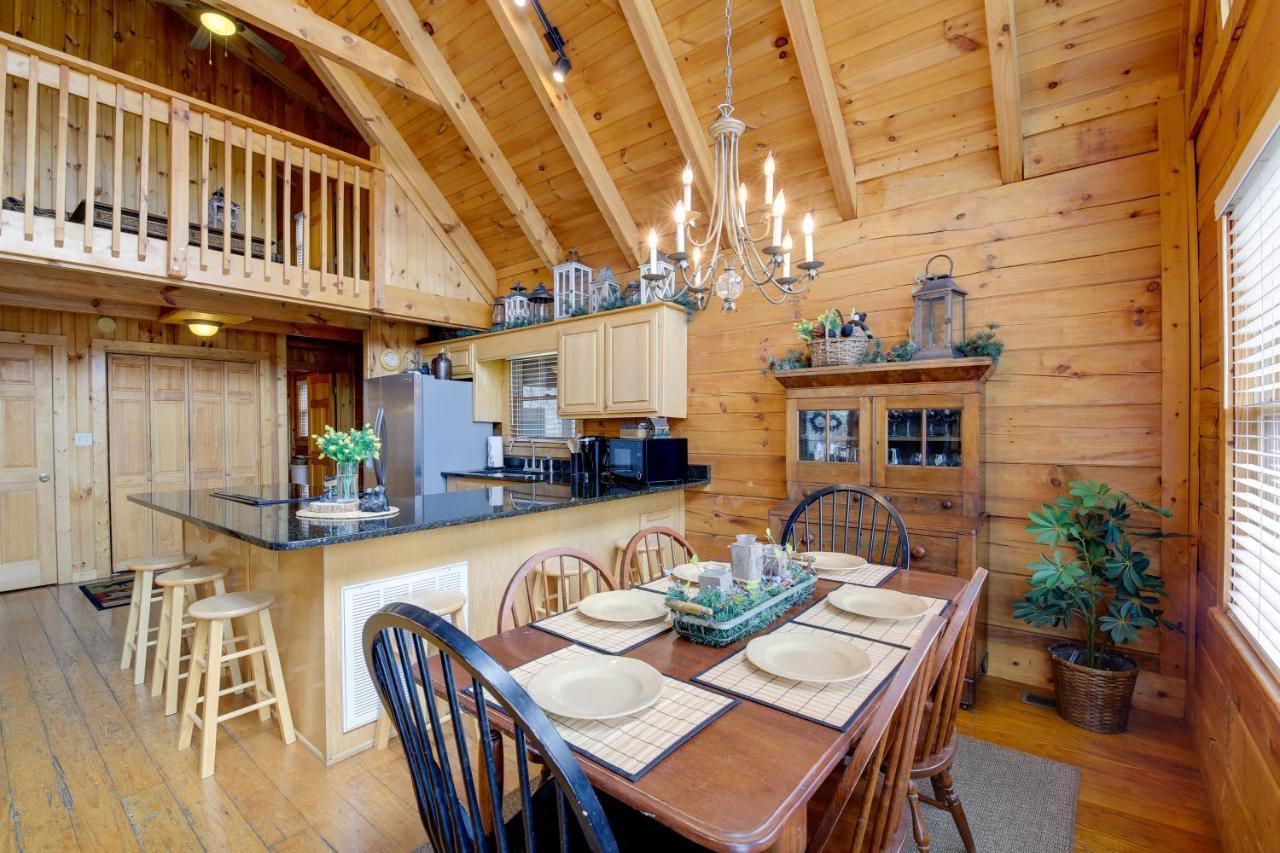 Smoky Mountains Cabin With Hot Tub, Deck And Views! Sevierville Exteriér fotografie